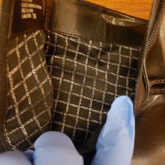 Etienne Aigner Leather Boots! - Picture 9 of 10